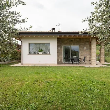 Casa Vincenzo Nyaraló *